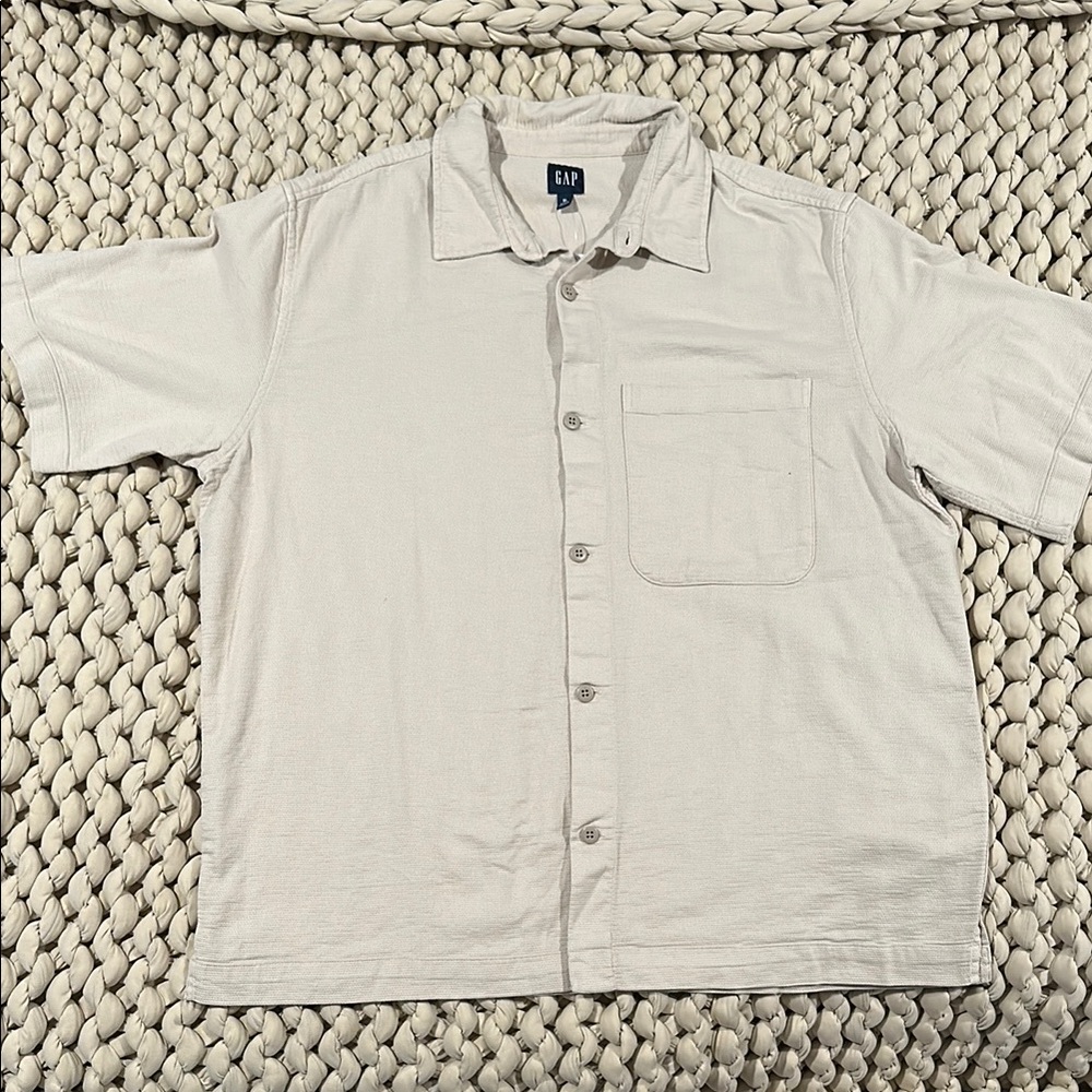 GAP Men's Knot Cream Button-Up Collared Shirt Short Sleeve Brand New